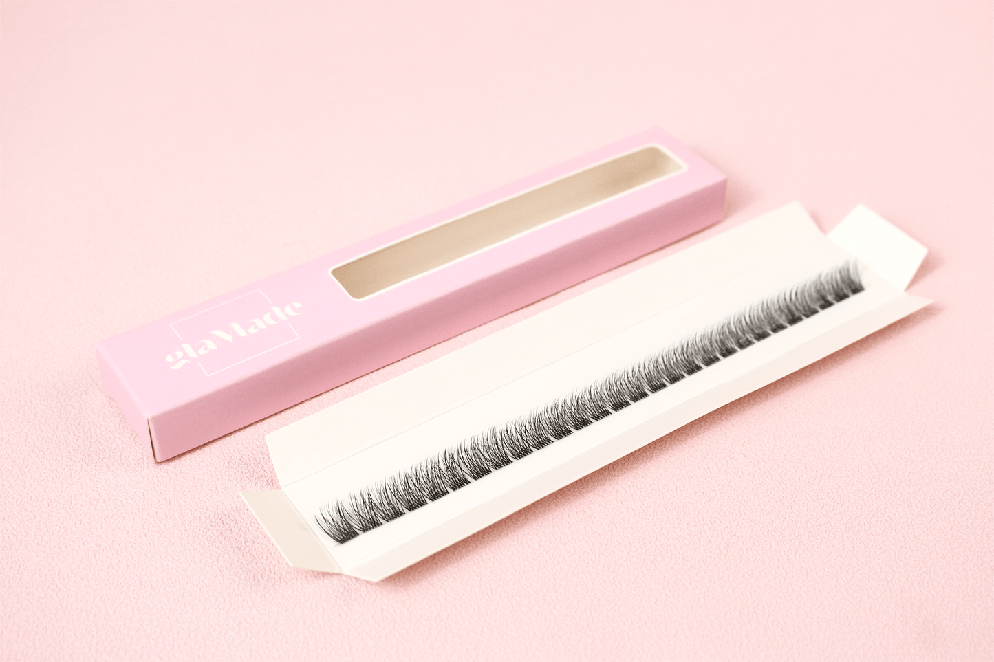 Ribbon Lash - Eyelash extensions - GLAMADE